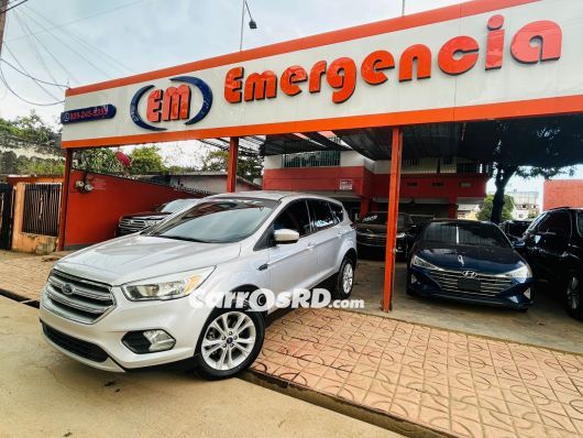 Ford Escape Jeepeta en venta