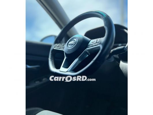 Nissan Sentra Carros en venta