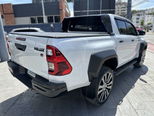 Toyota Hilux GR Sport