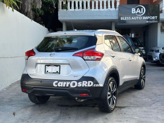 Nissan Kicks Carros en venta