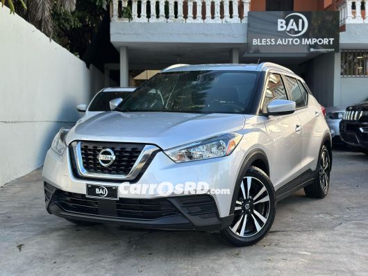 Nissan Kicks Carros en venta