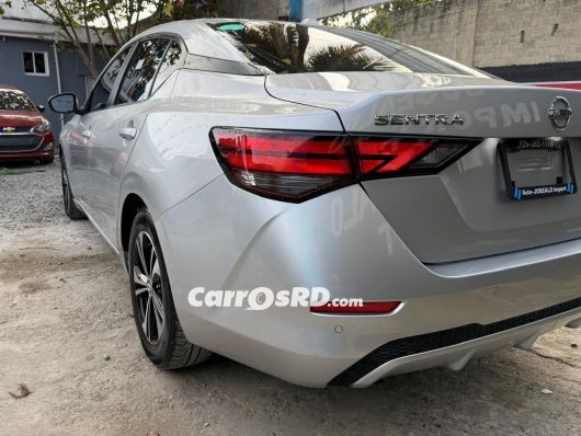 Nissan Sentra Carros en venta