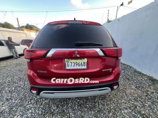 Mitsubishi Outlander Jeepeta en venta