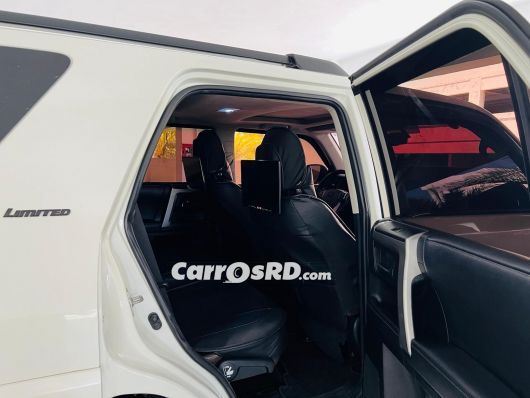 Toyota 4Runner Jeepeta en venta