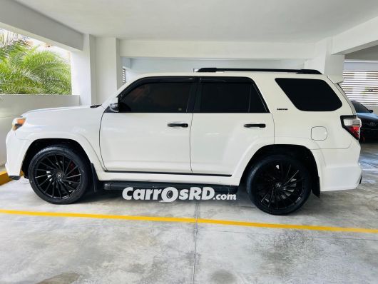 Toyota 4Runner Jeepeta en venta