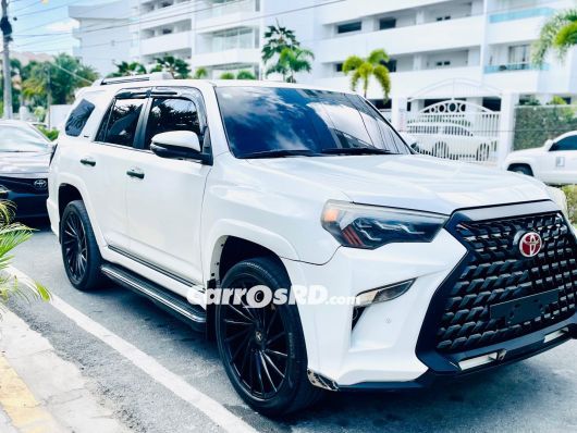 Toyota 4Runner Jeepeta en venta