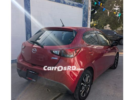 Mazda Demio Hatchback en venta