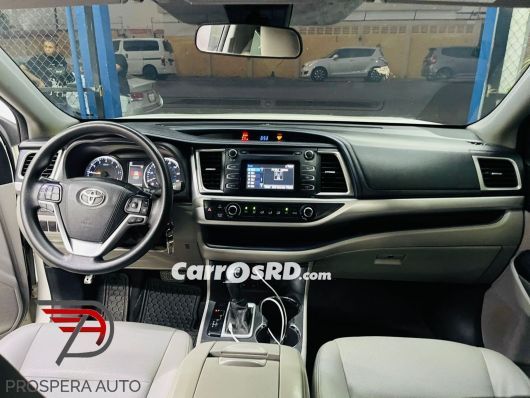 Toyota Highlander Jeepeta en venta