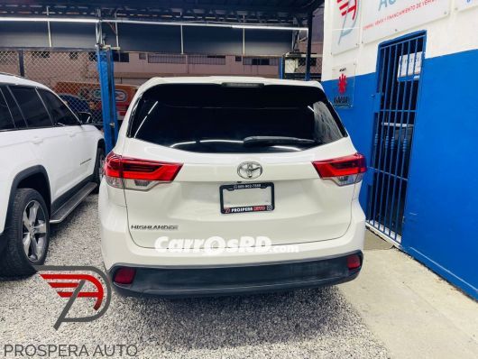Toyota Highlander Jeepeta en venta