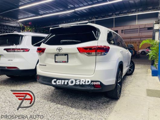 Toyota Highlander Jeepeta en venta