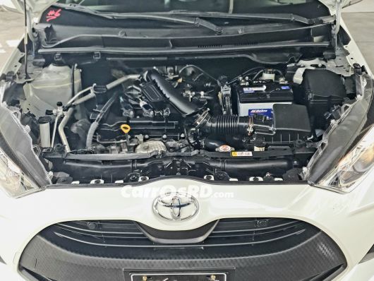 Toyota Yaris Carros en venta