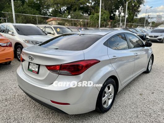 Hyundai Elantra Jeep en venta