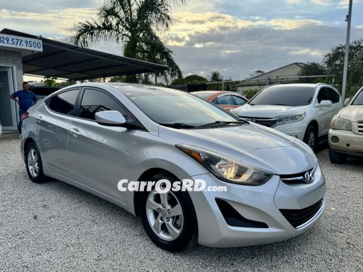 Hyundai Elantra Jeep en venta