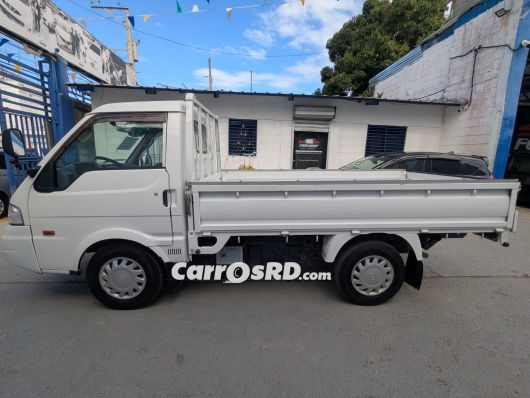 Mazda Bongo Camion en venta