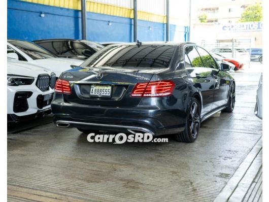Mercedes-Benz Clase E Carros en venta
