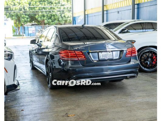 Mercedes-Benz Clase E Carros en venta