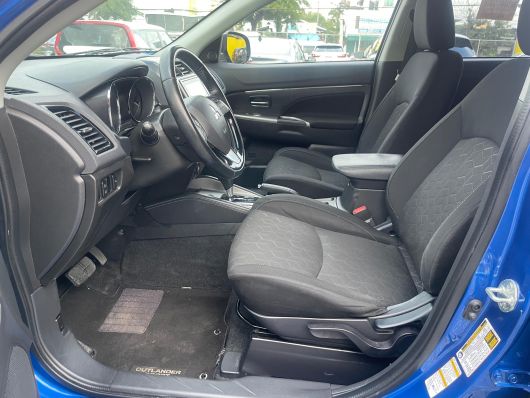 Mitsubishi Outlander Sport