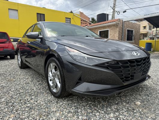 Hyundai Elantra SEL