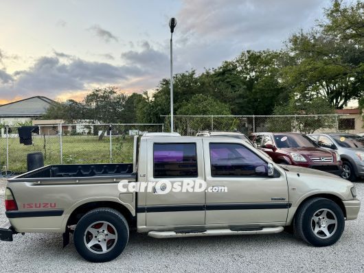 Isuzu KB Camioneta en venta