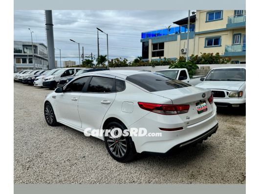 Kia K5 Carros en venta