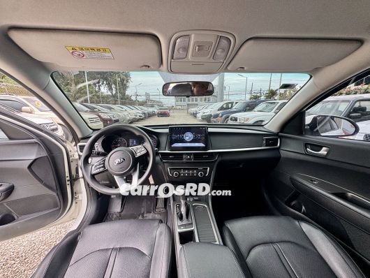 Kia K5 Carros en venta