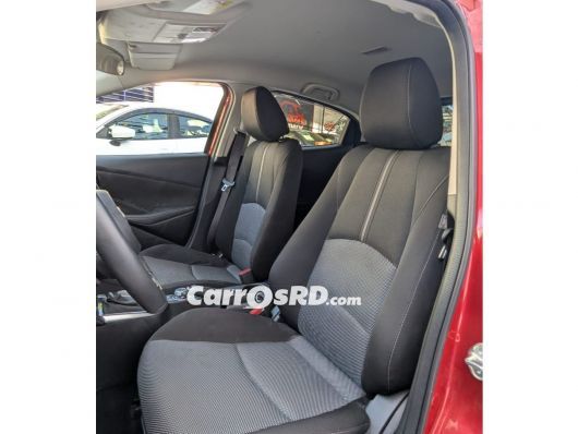 Mazda Demio Hatchback en venta