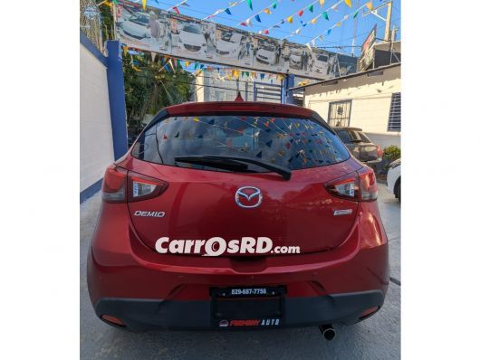 Mazda Demio Hatchback en venta