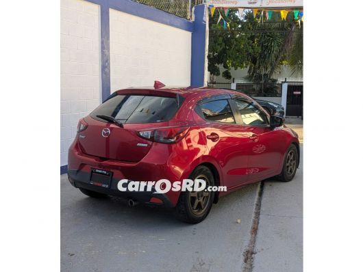 Mazda Demio Hatchback en venta