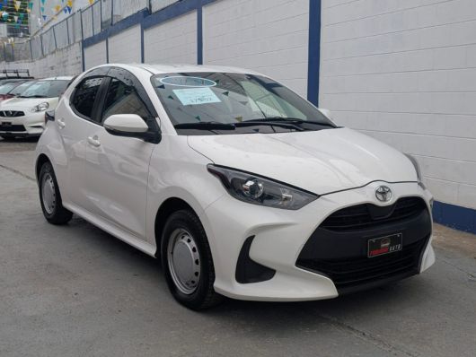 Toyota Yaris Básico en venta
