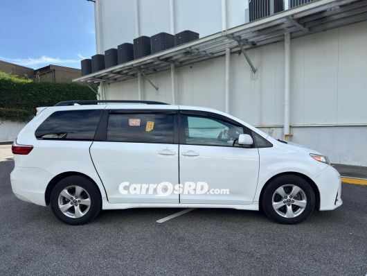 Toyota Sienna Minivan en venta