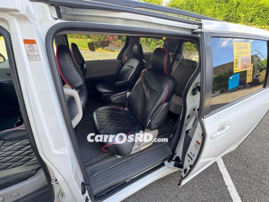 Toyota Sienna Minivan en venta