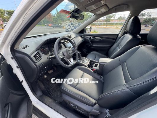 Nissan Rogue Jeepeta en venta