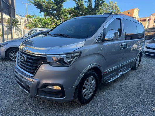 Hyundai Grand Starex Básico en venta