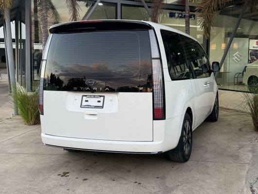 Hyundai Staria Autobus en venta