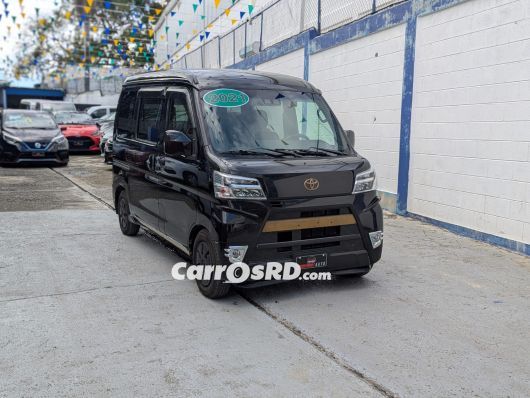 Toyota Pixis Minivan en venta