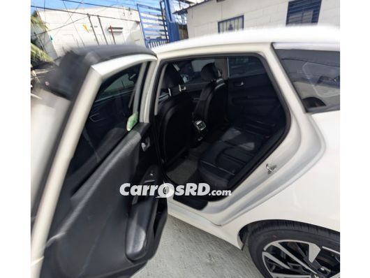 Kia K5 Minivan en venta