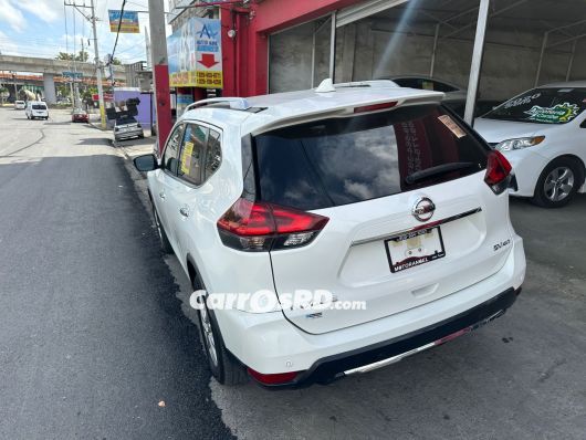 Nissan Rogue Jeepeta en venta