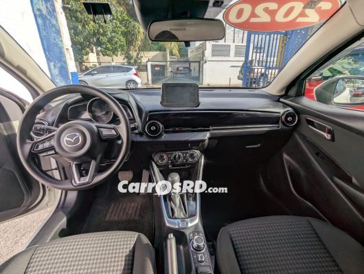 Mazda Demio Hatchback en venta