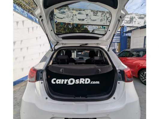 Mazda Demio Hatchback en venta