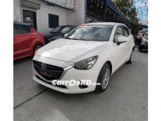 Mazda Demio Hatchback en venta