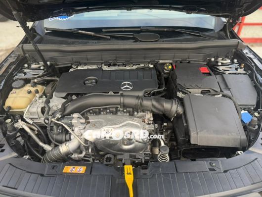 Mercedes-Benz Clase GLB Hatchback en venta