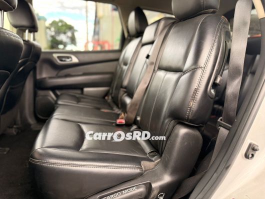 Nissan Pathfinder Jeepeta en venta