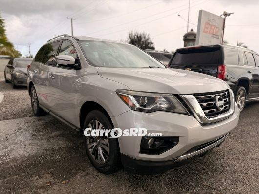 Nissan Pathfinder Jeepeta en venta