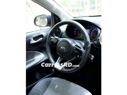 Kia Soluto Carros en venta