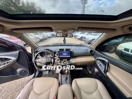 Toyota RAV4 Jeepeta en venta