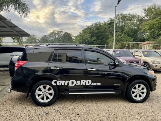 Toyota RAV4 Jeepeta en venta