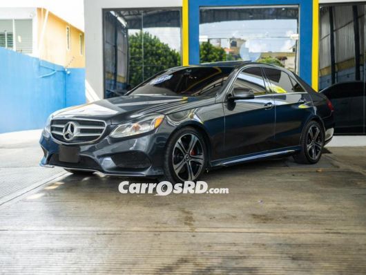 Mercedes-Benz Clase E Carros en venta