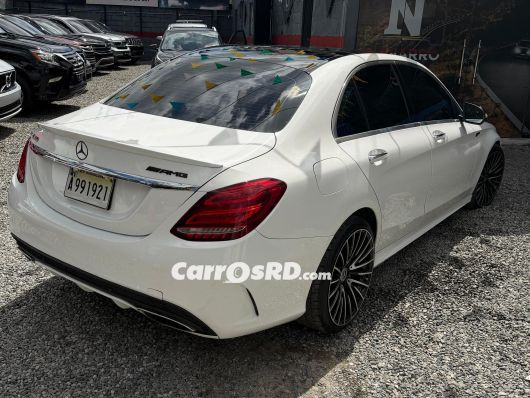 Mercedes-Benz Clase C Carros en venta
