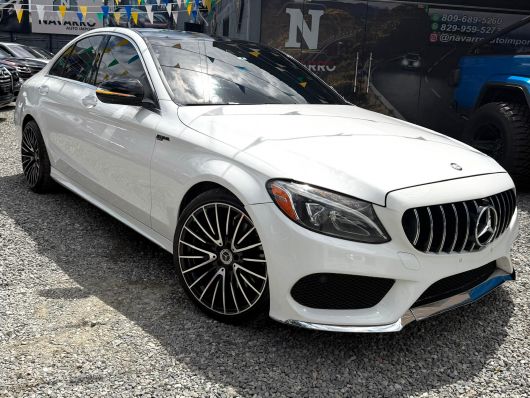 Mercedes-Benz Clase C 300 4Matic en venta