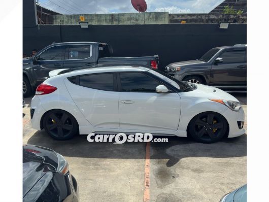 Hyundai Veloster Carros en venta